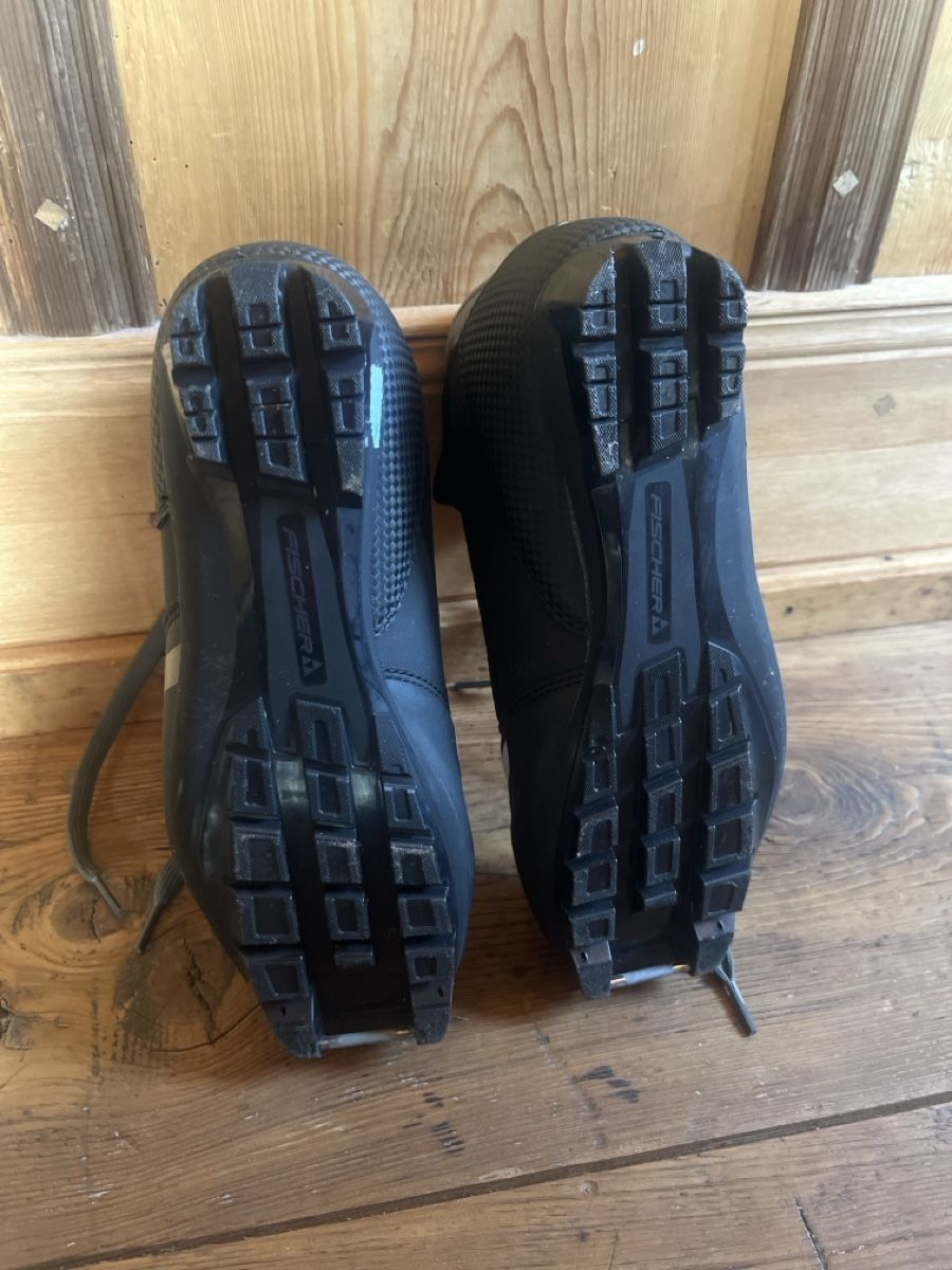 Scarpe da donna: Langlaufschuhe Gr.38 – Nuovo (secondo la descrizione) da Zürich venduto da jan_lp 1