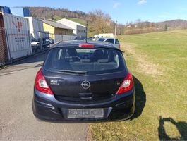 OPEL CORSA 1.4 FRISCH M.F.K und Service