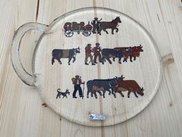 schöne Appenzeller Henkelplatte aus Glas