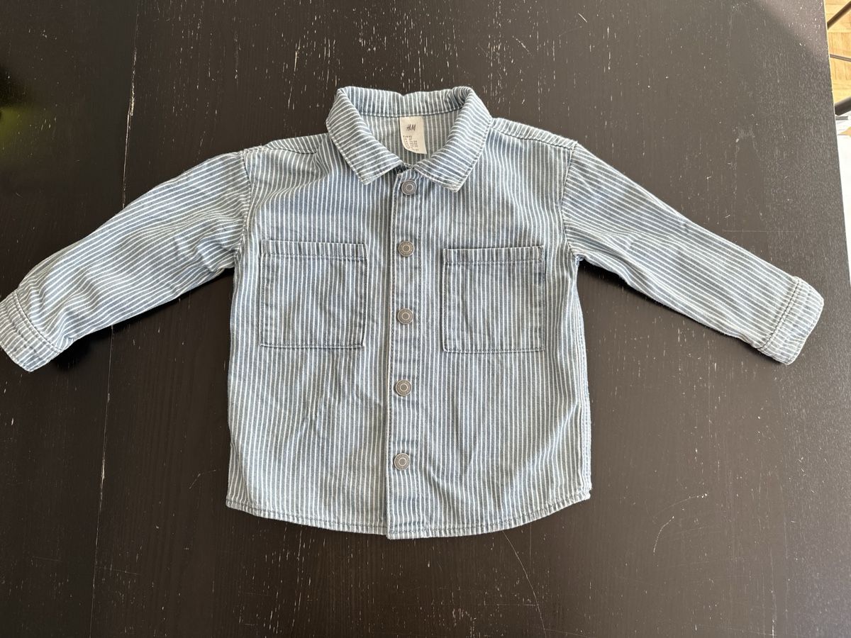 H&M Camicie, T-shirt & Polo: Camicia H&M a righe azzurra e bianca maniche lunghe – Usato da Biel/Bienne venduto da ant_5hl5