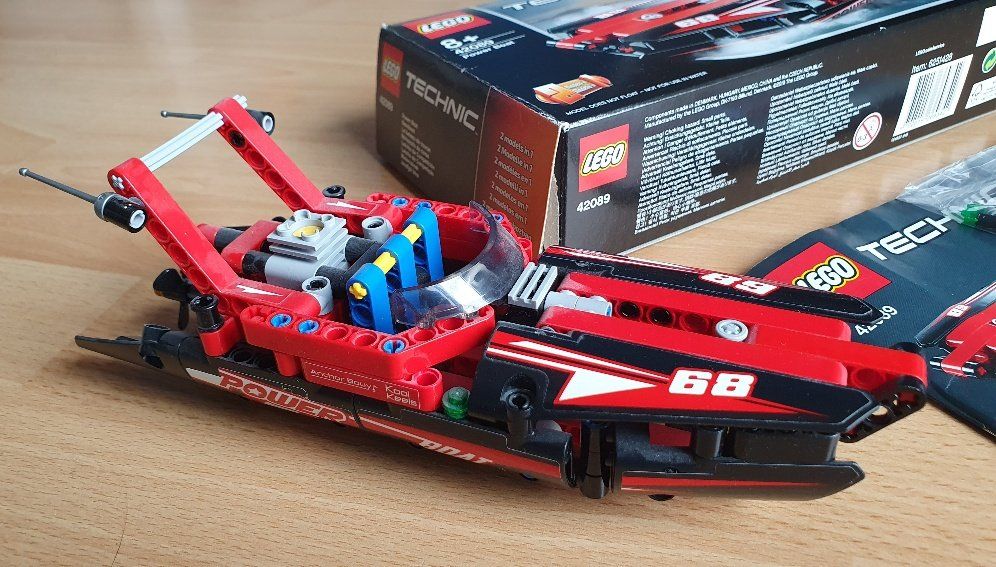 Lego Technic 42089 Power Boat (D'occasion) à Buttisholz pour CHF