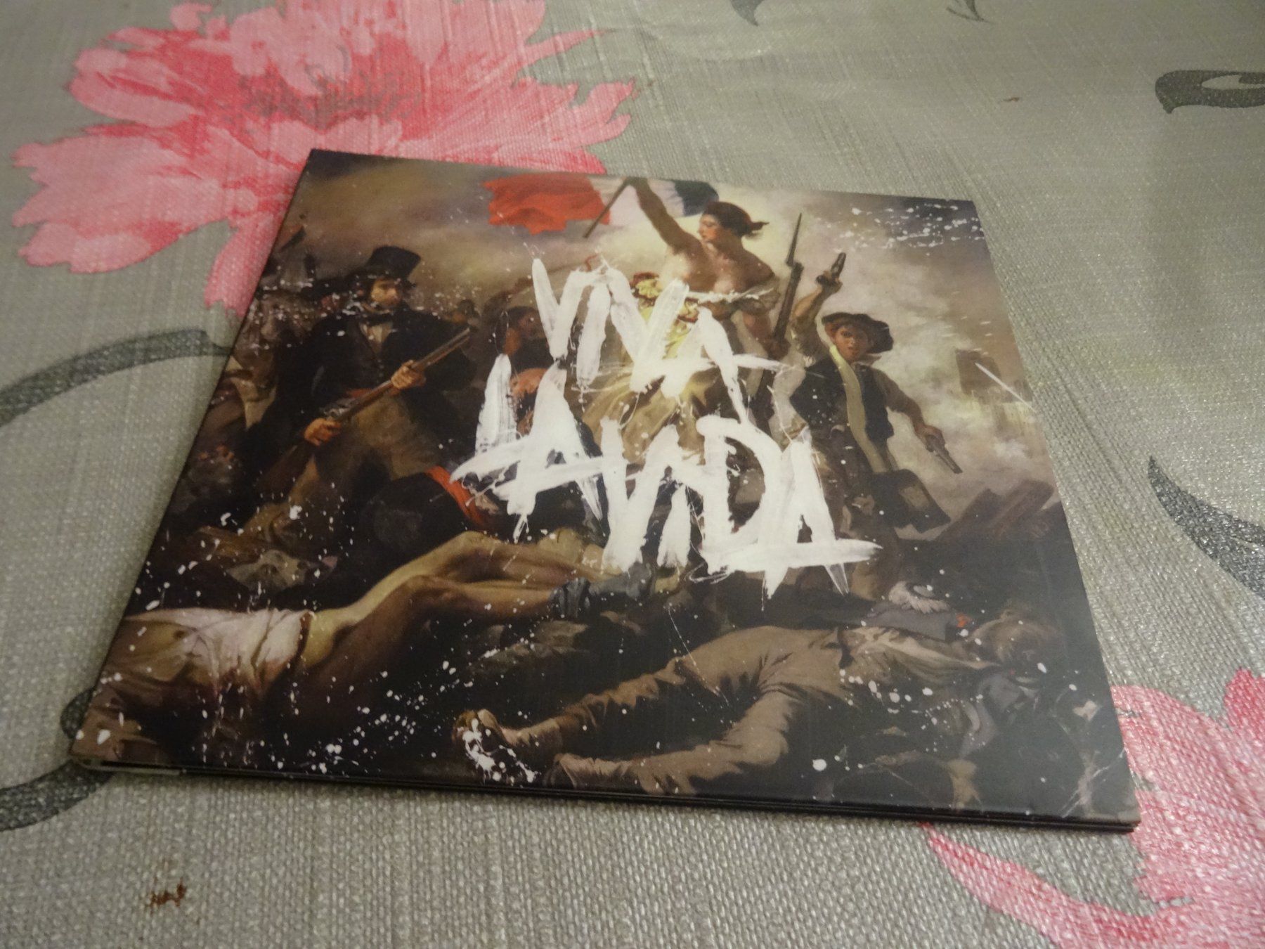 CD: Coldplay - Viva La Vida CD, – Usato da Olten venduto da Disc-Ausverkauf