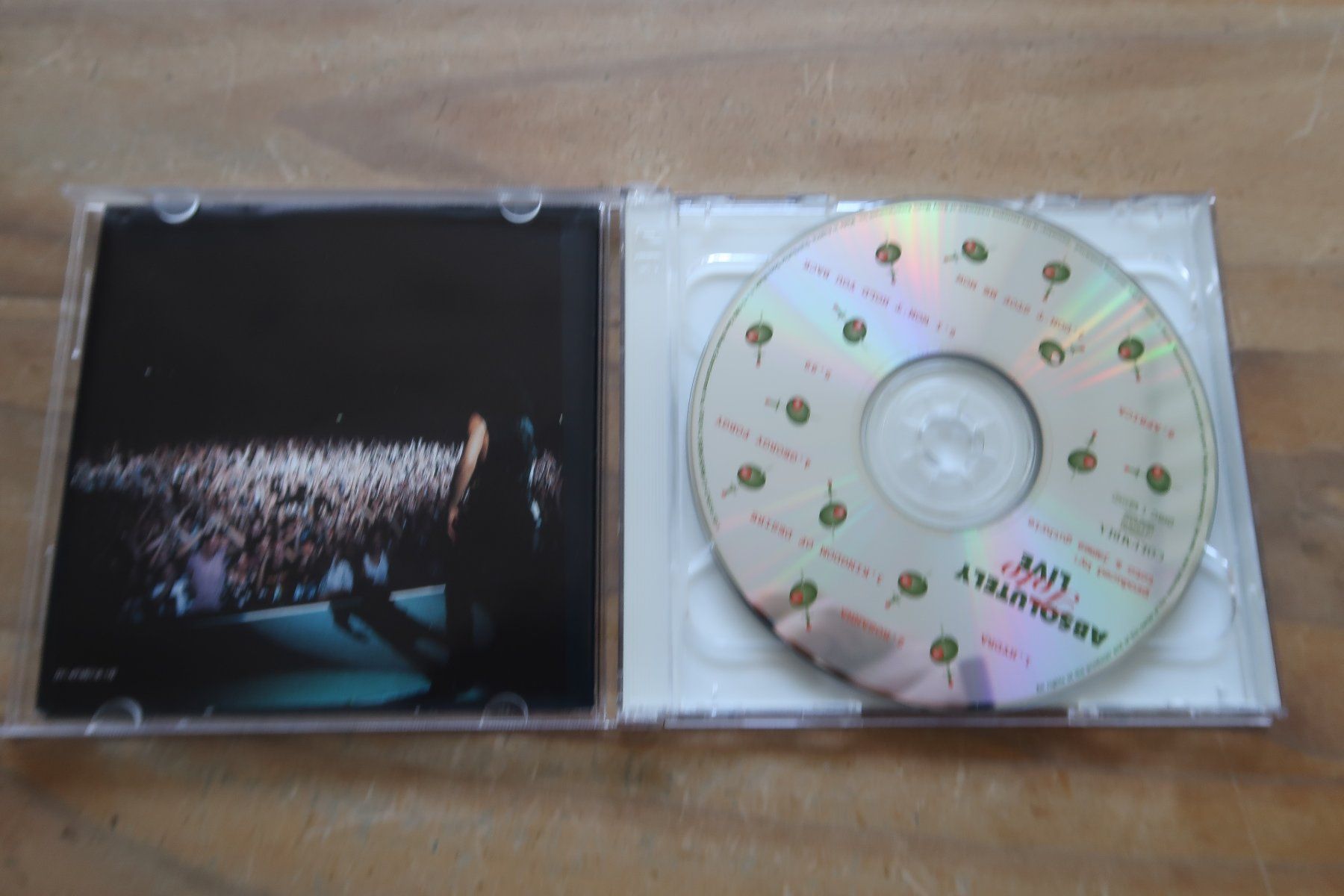 CD: TOTO - ABSOLUTELY LIVE - 2x CD – Usato da Basel venduto da Patiscat 3