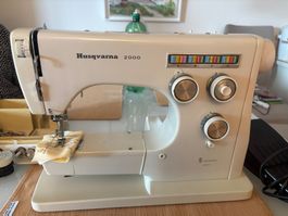 Nähmaschine Husqvarna 2000 Modell 6010 gebraucht