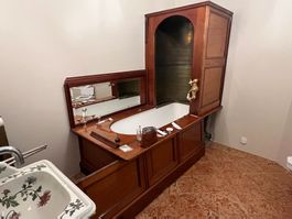 Antike Badewanne