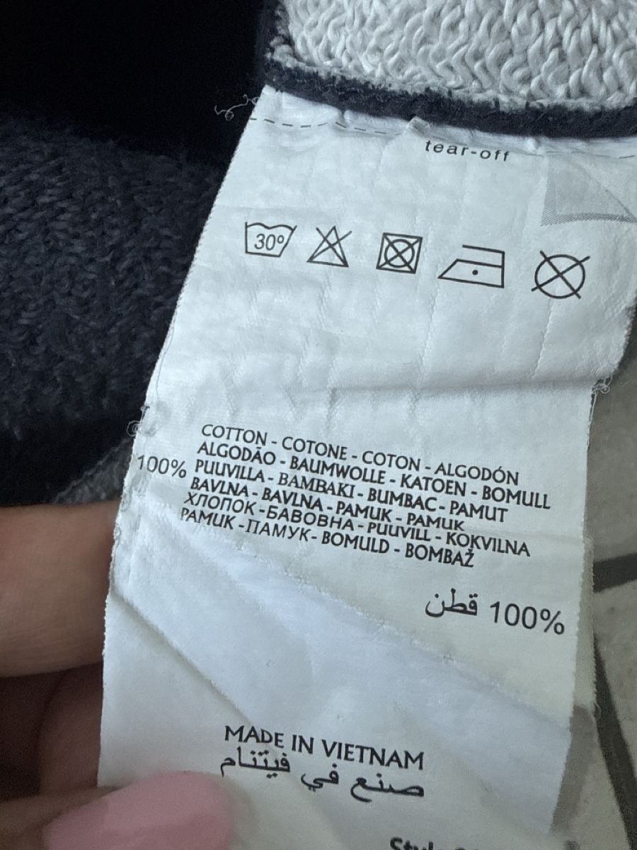 Maglioni & Felpe: 2st. Pullover Gr.158-164 – Usato da Waltenschwil venduto da lina-04 8