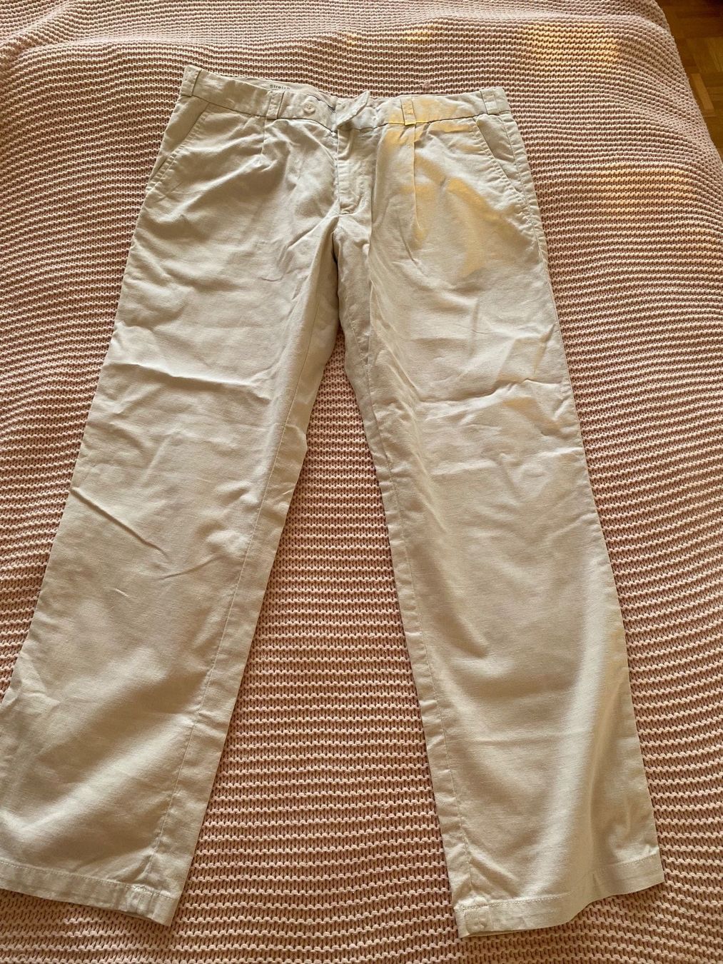 C&A Hosen: Pantalon beige 46 – Gebraucht aus Montreux von Izapeche811