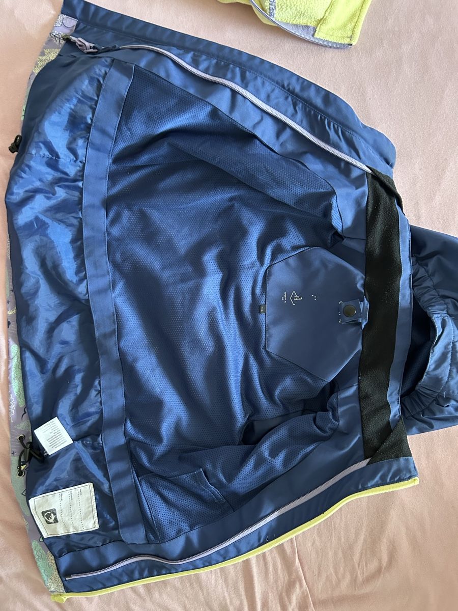 Jacken & Mäntel: Jacke Trevolution Grösse 116 – Gebraucht aus Sarmenstorf von ramoeneli 2