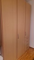Kleiderschrank