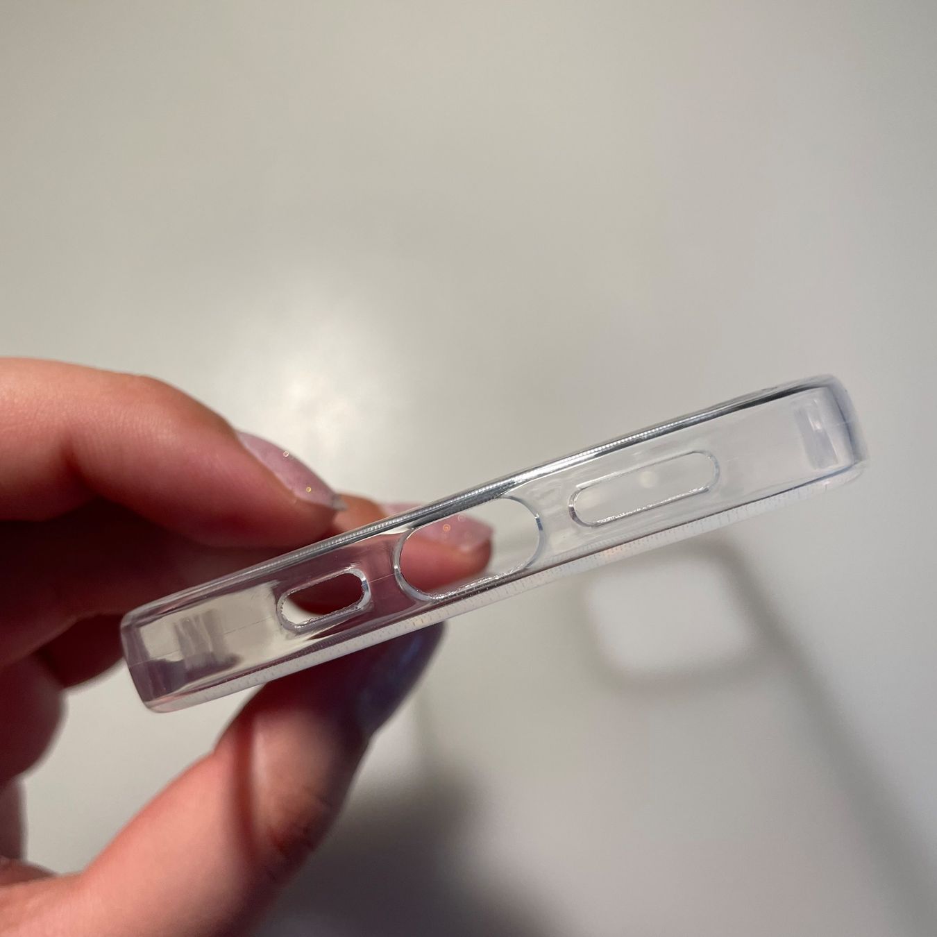 Apple Coques & Protection écran: NEU: iPhone 12 Hülle transparent – Neuf avec emballage d'origine à Bellach par Lapislazuli_blues 3