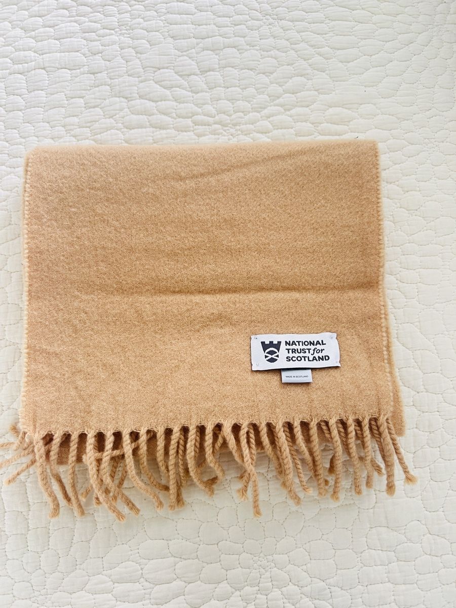 Foulards & écharpes: 100% Lambswool Schal , scarf – Neuf (Voir description) à Hünenberg par Tin_rw55