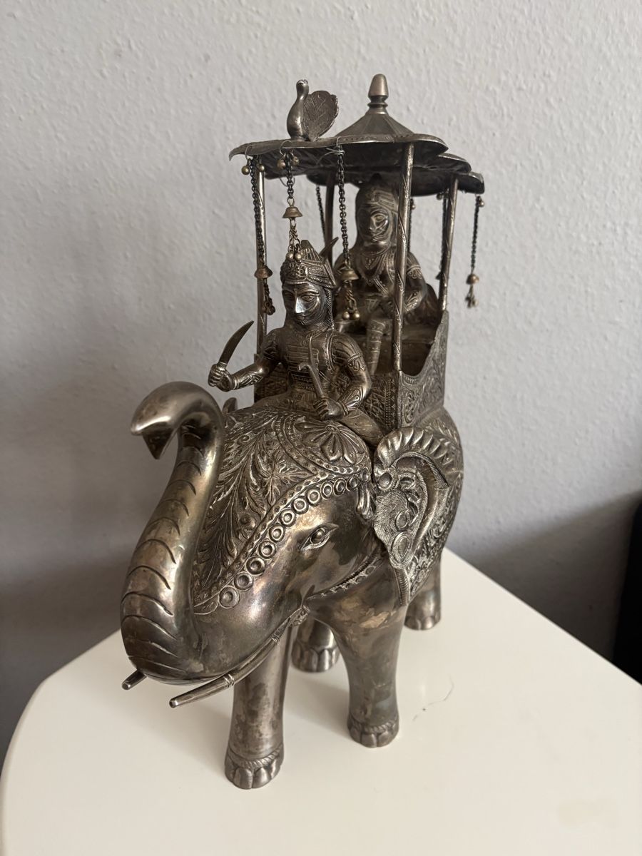 Statuette: Grande Éléphant vintage  – Usato da petit lancy venduto da FerreiraLuis 2