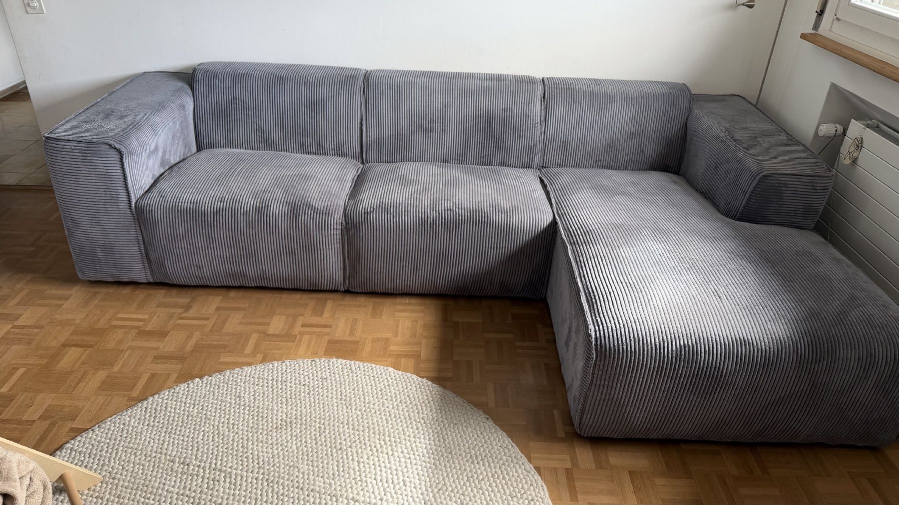 Divani: Cord Sofa neuwertig  – Usato da Basel venduto da Gee-Jay 1