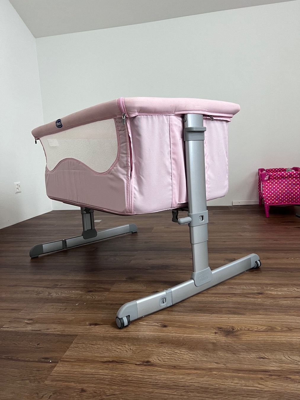 Chicco Culle: Chicco Next2me Beistellbett Pink – Usato da Wil ZH venduto da CataleyaDewi 1