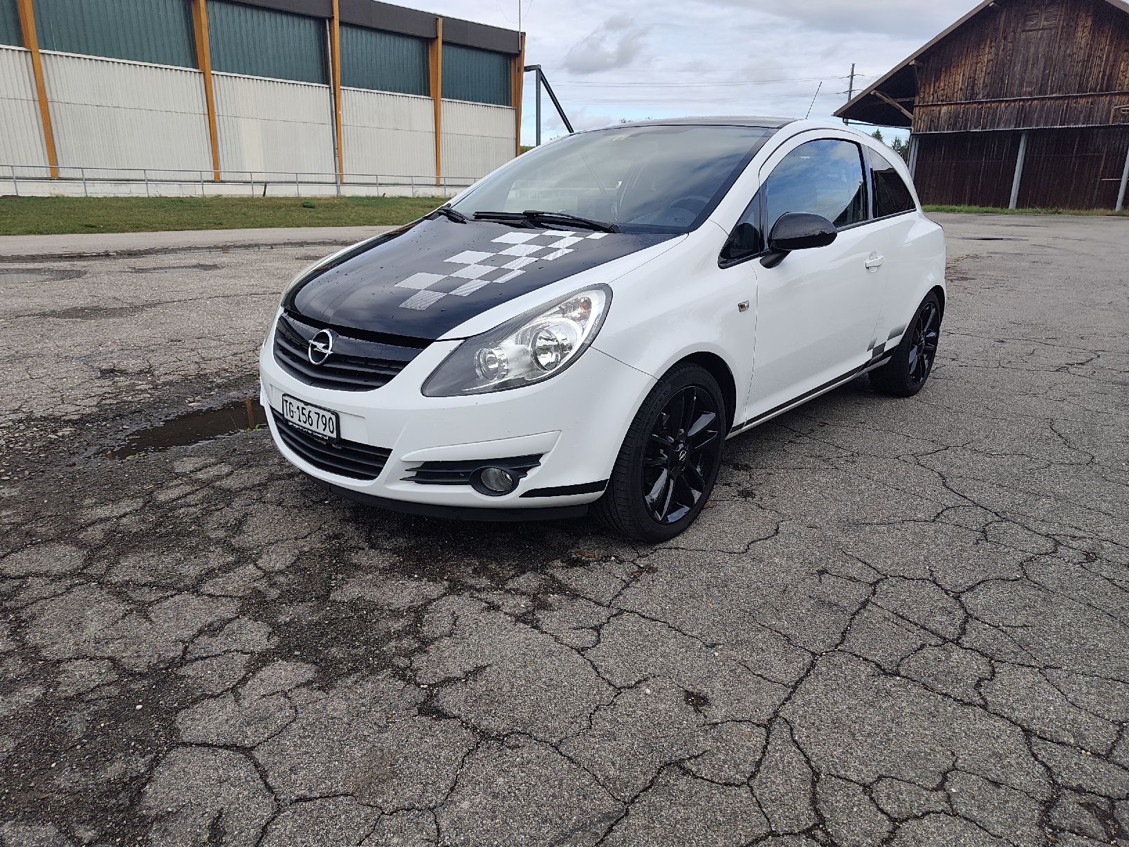 Opel Autos: Opel Corsa 1.4 – D'occasion à Pfyn par Pumarco 1