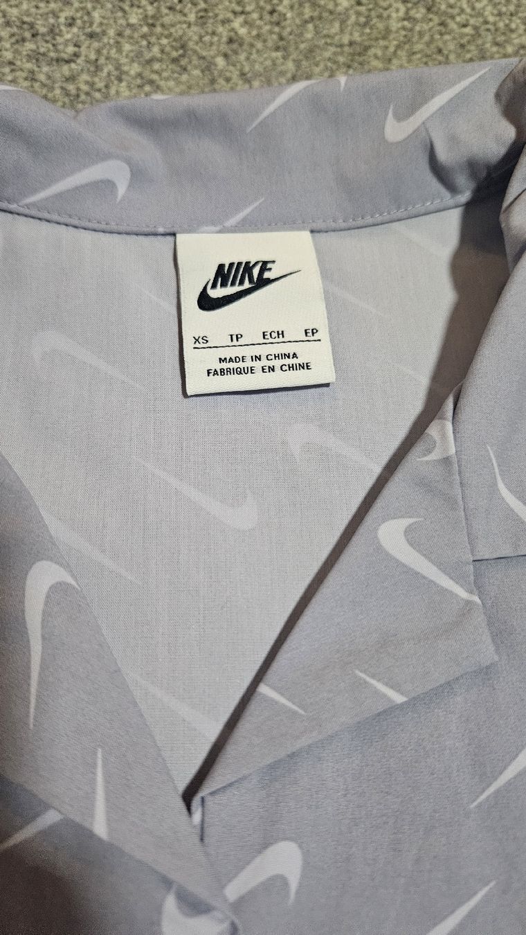Camicie: Nike Unisex Hemd Gr.XS – Nuovo (secondo la descrizione) da Sax venduto da Kieselstei 1