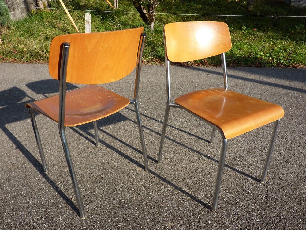 4 Stühle Holzstühle Stapelstühle Seminarstühle stapelbar 2