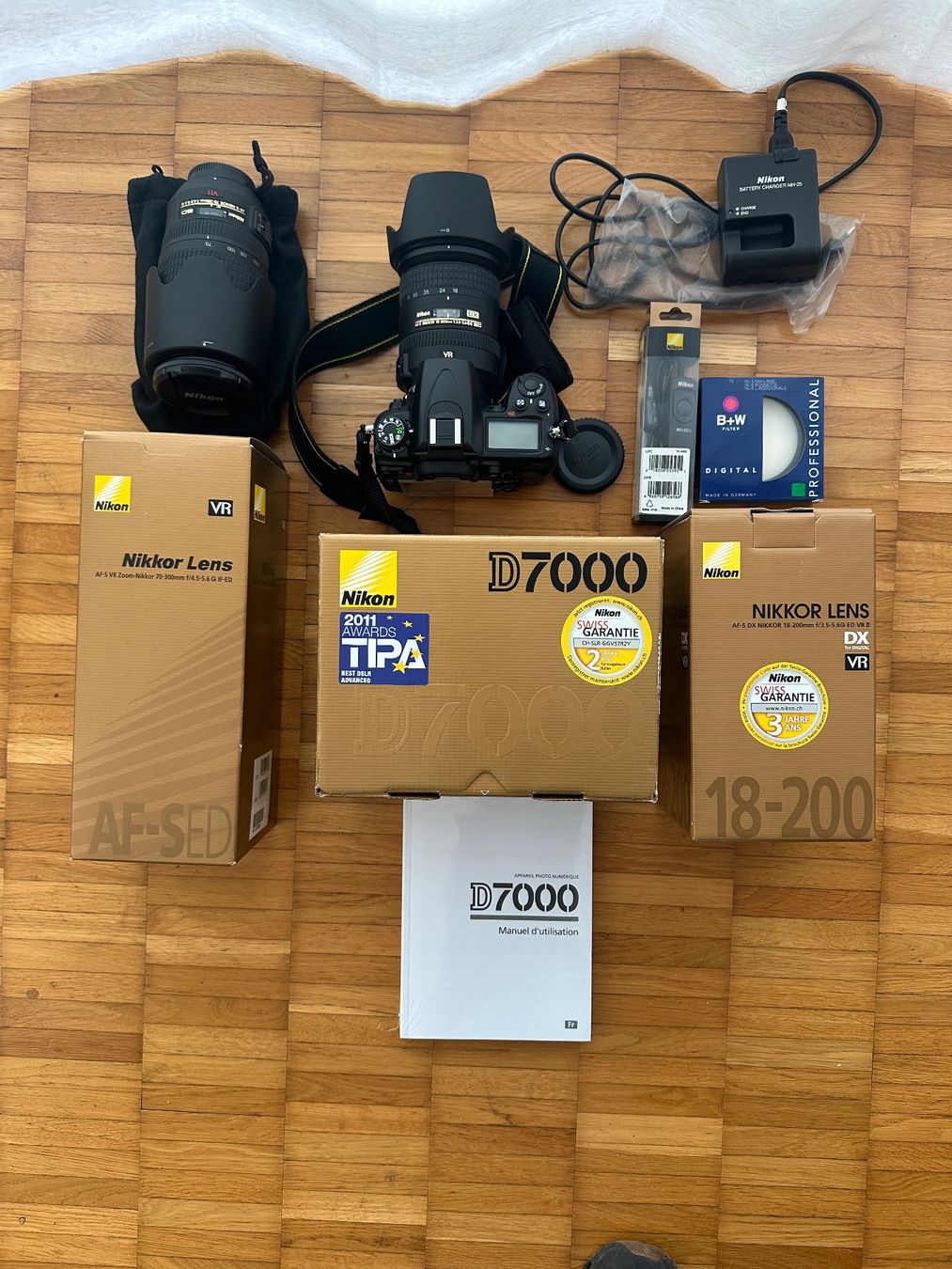 Nikon Fotocamera: Nikon D7000, 2 Objektive und Zubehör – Usato da Egg b. Zürich venduto da Immanuel10