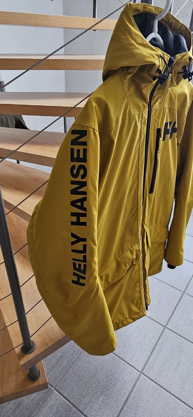 Helly Hansen Vestes: Helly Hansen Winterjacke – D'occasion à Münchwilen AG par tim.luethy 1