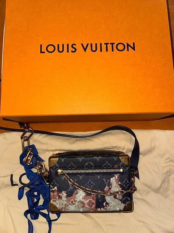 Borse da donna: Louis Vuitton Soft Trunk Bleach – Usato da Genève venduto da gae_5vrx