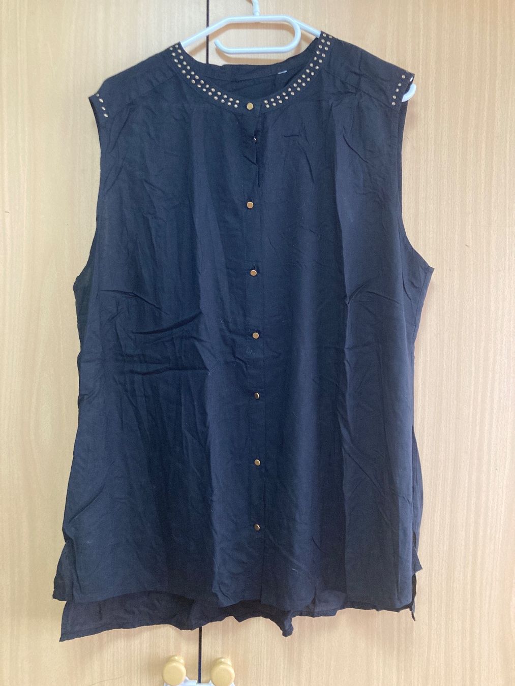 Camicette: Schwarze Bluse Gr. XXL – Usato da Thun venduto da Vans_98