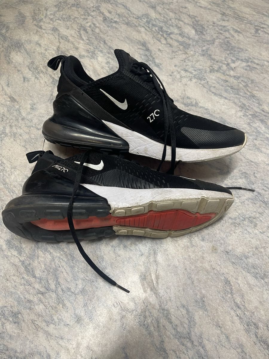 Nike Scarpe da uomo: Sneaker schwarz Nike Air Max270 Gr. 43 – Usato da Grüningen venduto da Thommyr 1