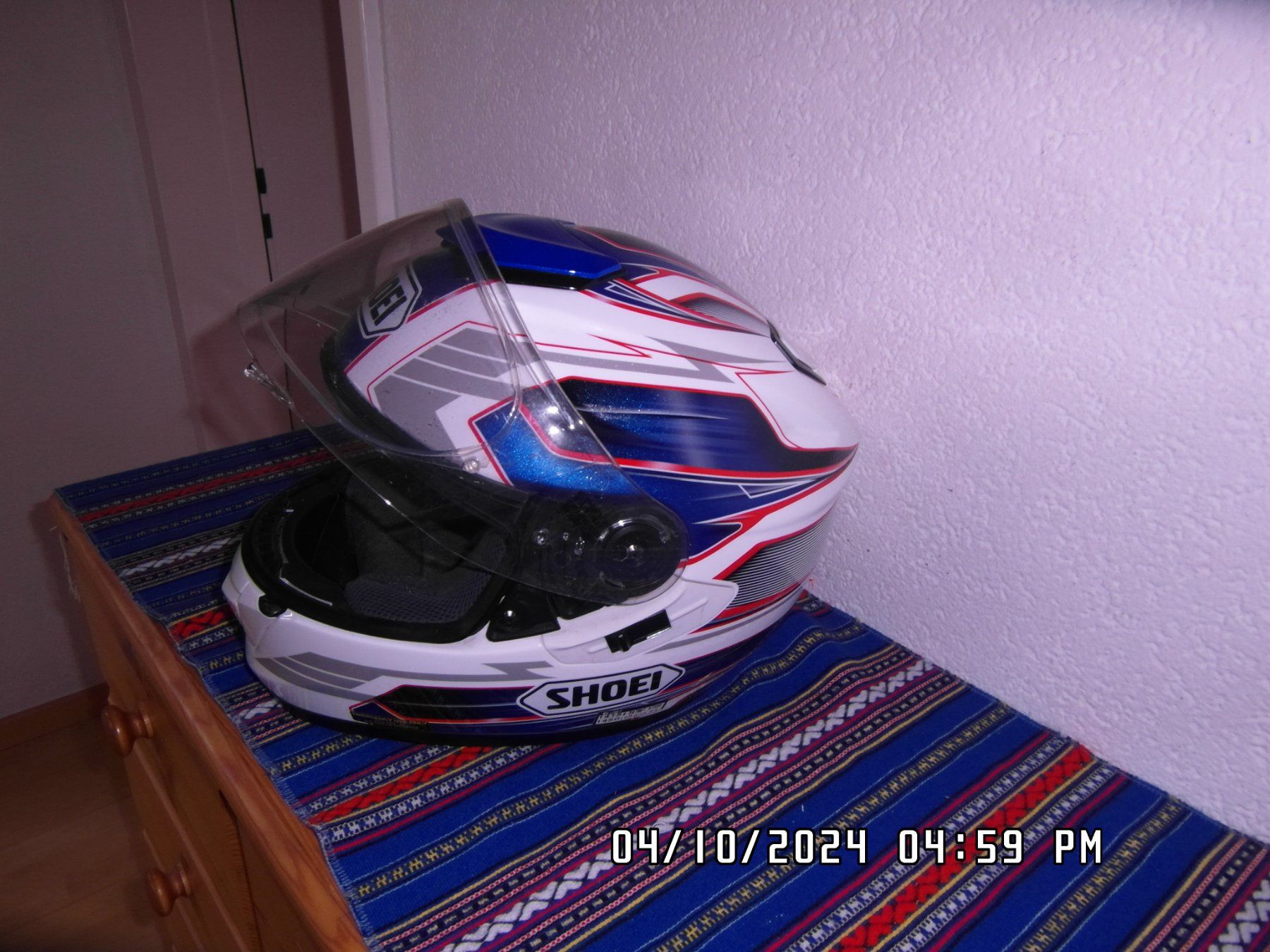 Shoei Caschi & visiere: Motorradhelm Shoei – Usato da Chur venduto da Picolo 1