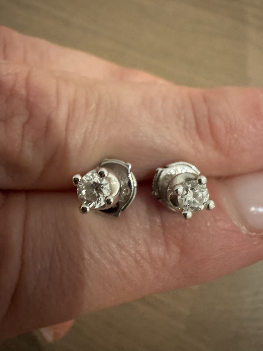 Bulgari Orecchini pendenti & Orecchini a lobo: Bvlgari Diamond Studs  – Usato da Küsnacht ZH venduto da Zafsa