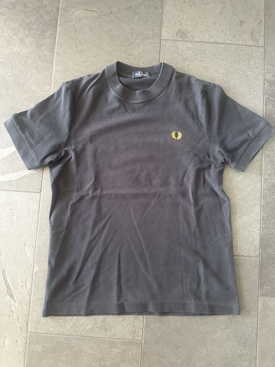 Fred Perry T-Shirts: Fred Perry Shirt Grösse M – Gebraucht aus Illnau von han_6ymf