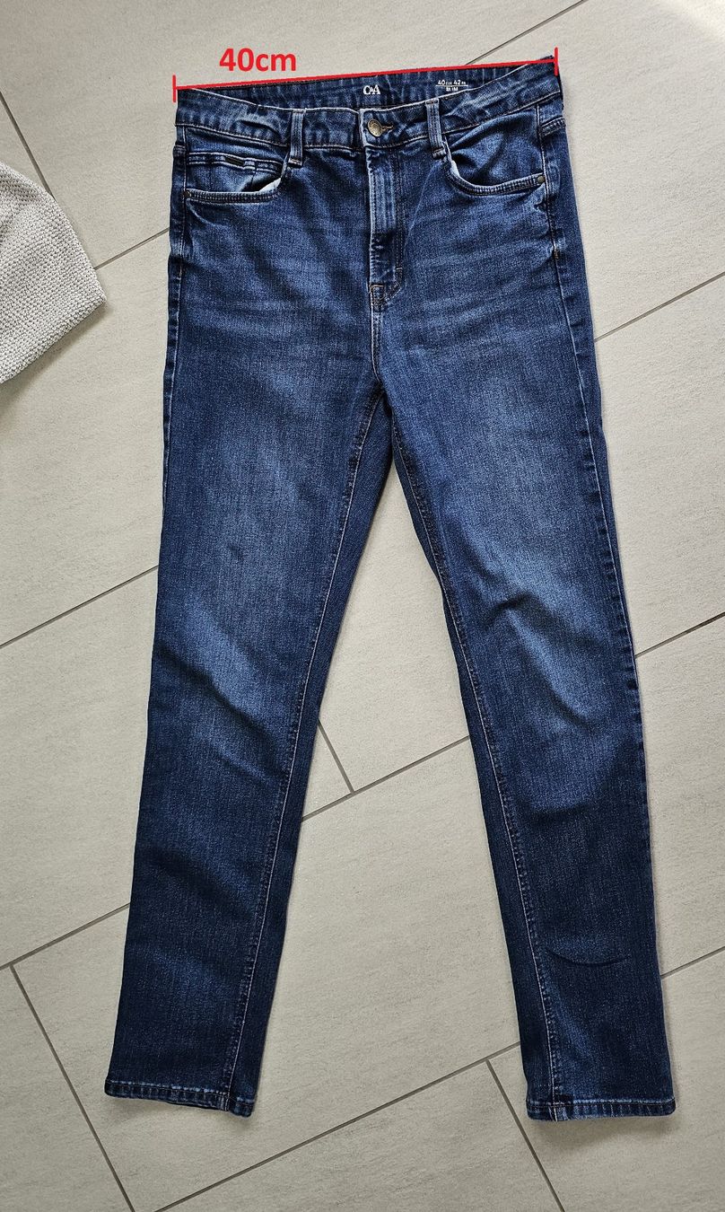 Lots de vêtements: Jeans & 3 Oberteile Grösse 40/42  L – D'occasion à Einigen par Pretorius66 8