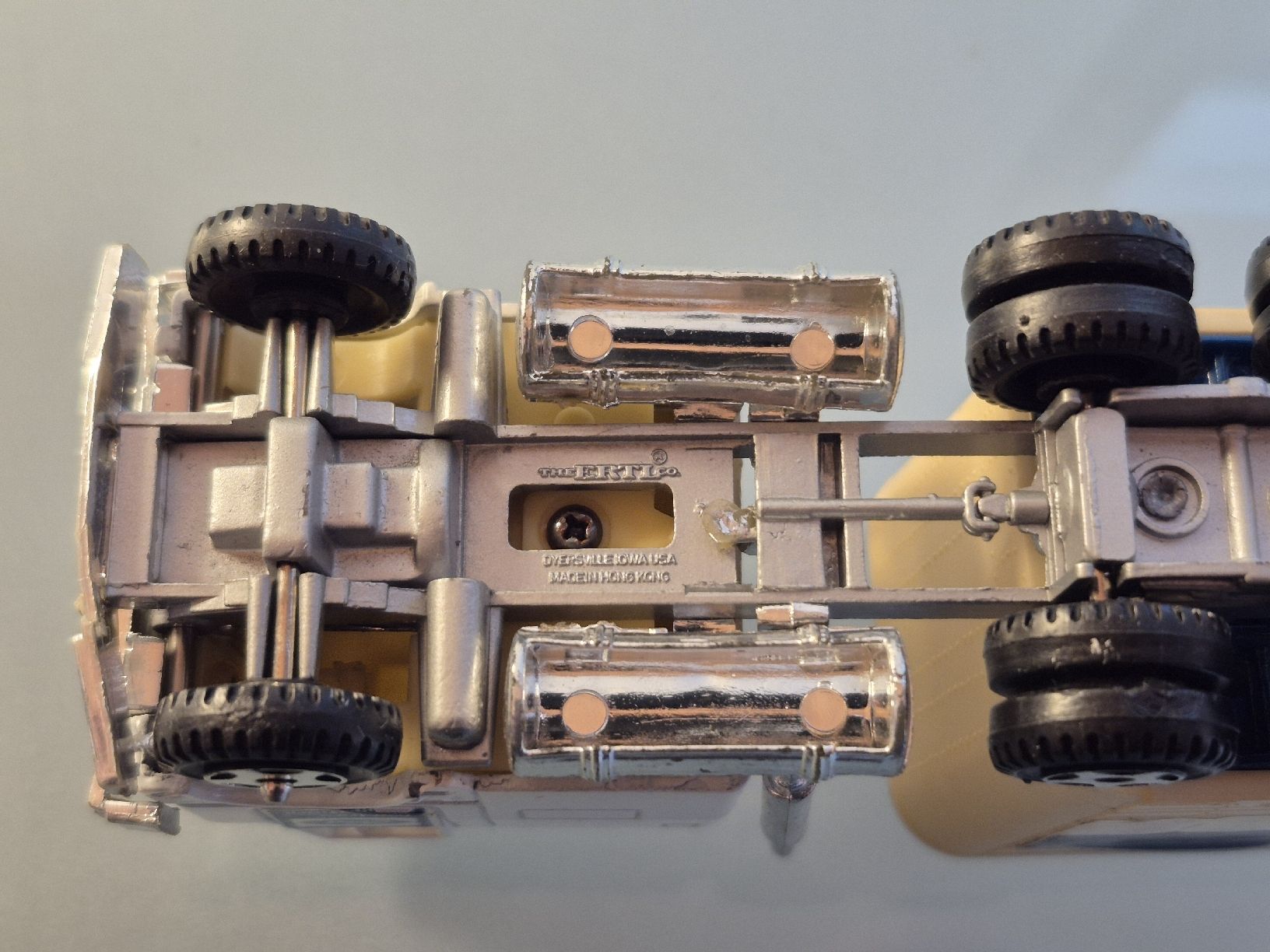 Ford Modellini d'auto: Ertl LKW Ford Tractors Equipment  – Usato da Uetendorf venduto da myhome12 3
