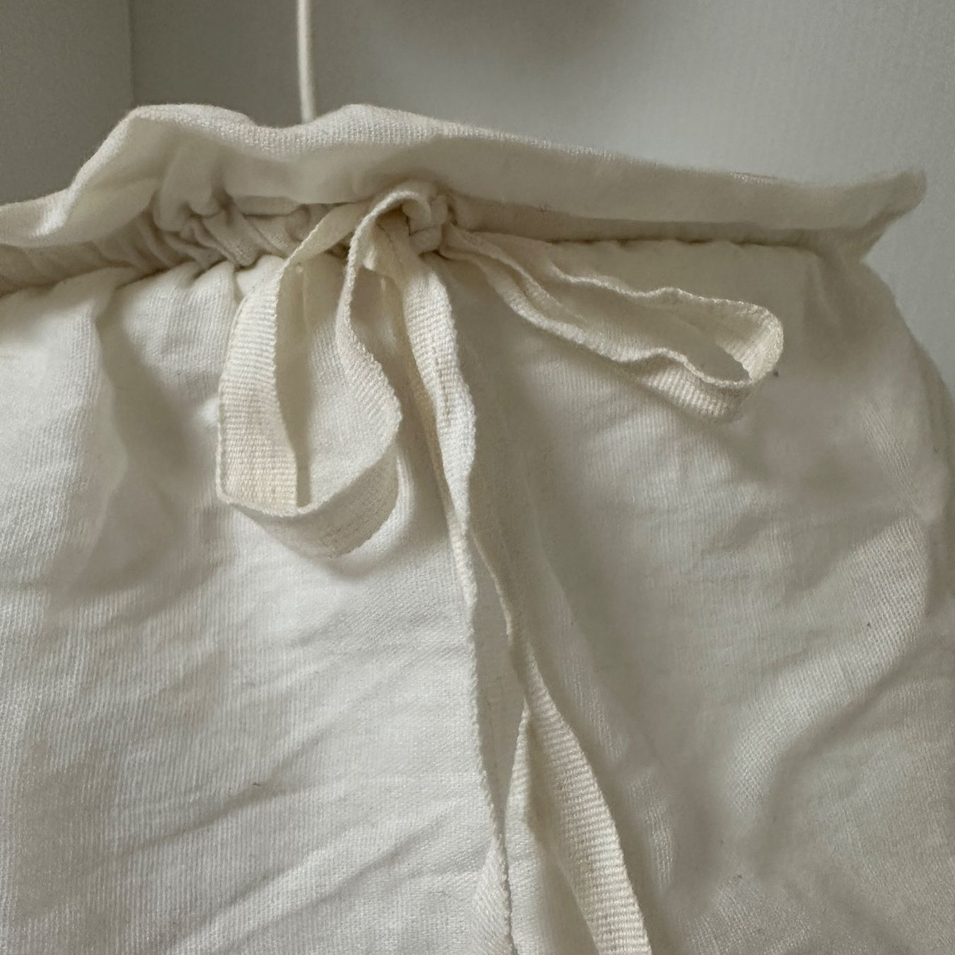 Ikea Lampadari & plafoniere: Deckenlampe Lyrics von IKEA im shabby chic Look – Usato da Sax venduto da kaulquappe01 1