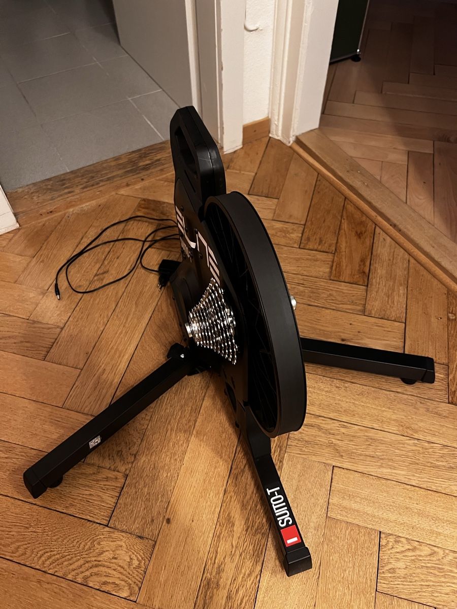 Hometrainer: Indoor Rolle Elite Suito T – Gebraucht aus Basel von Zuccarello 1