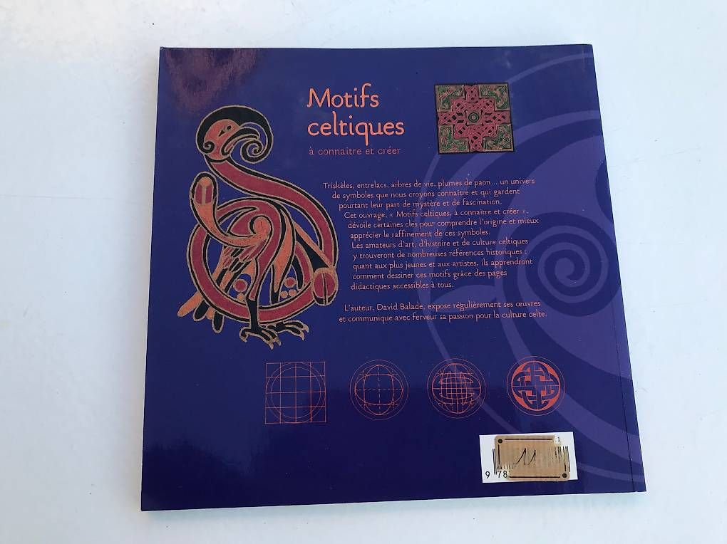 Libri: Motifs Celtiques à connaître et créer – Usato da Estavayer-le-Lac venduto da mar_2s6b 1