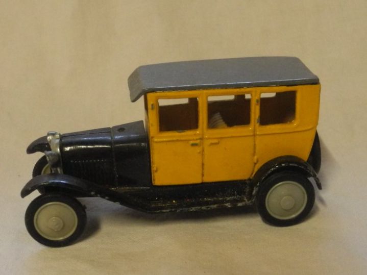 Citroën Modellini d'auto: RAMI  JMK   CITROEN  B 2  LEICHT BESPIELT – Usato da Gurtnellen venduto da Murmeli99 1