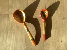 2 Russische Holz-Löffel, handbemalt