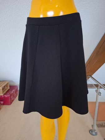 Schwarzer Midirock von Anna Field, Grösse 40