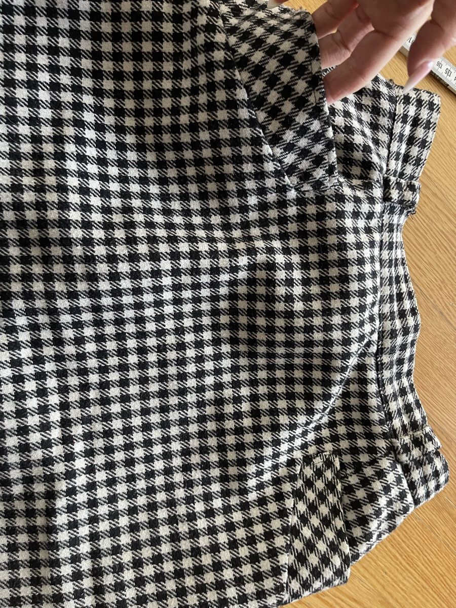 Gonne: Rock Schicker Karorock Gr. 38 schwarz/weiss elegant – Usato da Rüschlikon venduto da Lajniii 2