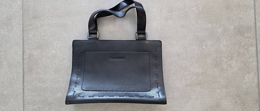 Borse da donna: Sac à main noir – Usato da Monteggio venduto da jea_6xcn