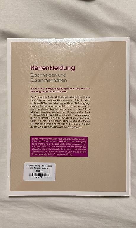 Cartamodelli: Sachbuch "Schnittmusterkonstruktion Herrenkleidung" – Usato da Basel venduto da R__Mueller 1