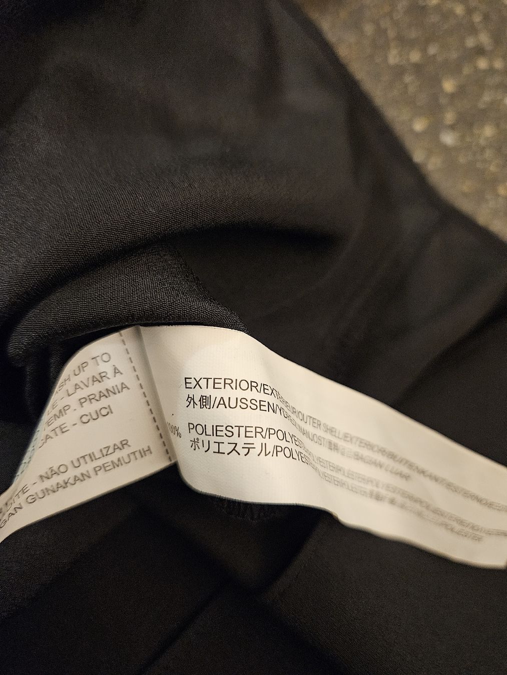 Stradivarius Camicette: Schwarze Bluse von Stradivarius, Grösse S – Nuovo (secondo la descrizione) da Anwil venduto da tamoos 4