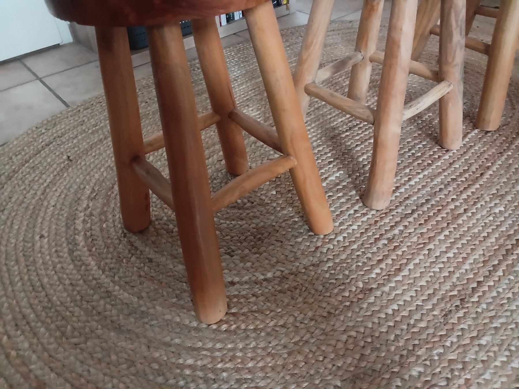 Sgabelli: 3 Holz Hocker Schemeli – Usato da Riniken venduto da Kandergrund86 4