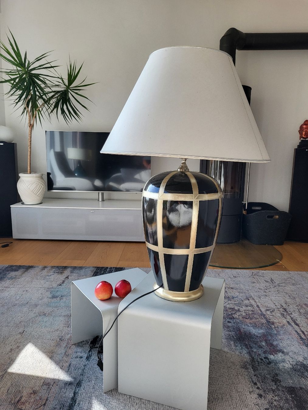 Lampade: Lampe design – Usato da Neuchâtel venduto da Cobra44