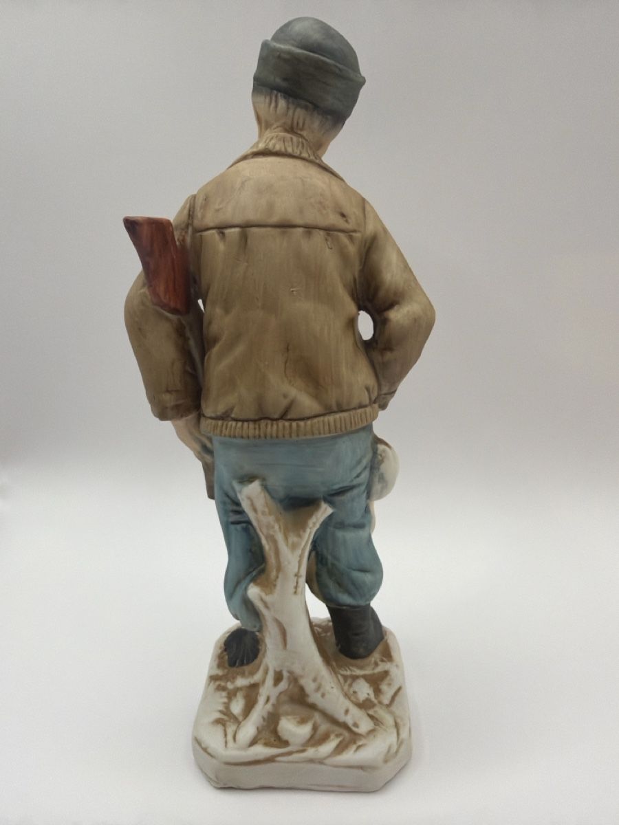 Statuette: Keramik Figur Jäger mit Schrotflinte und Hase – Usato da Kloten venduto da Eleanor82 2