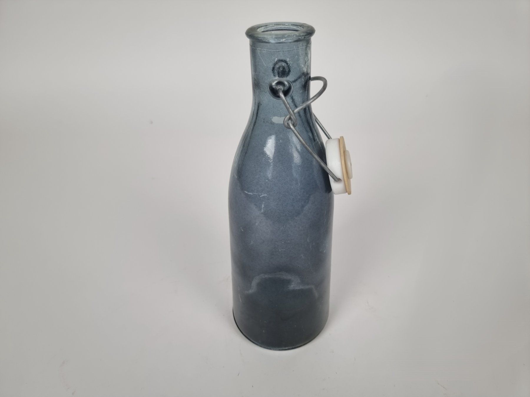 Verres, cruches & bouteilles: Glasflasche – D'occasion à Urtenen-Schönbühl par Restwert_Schoenbuehl 1