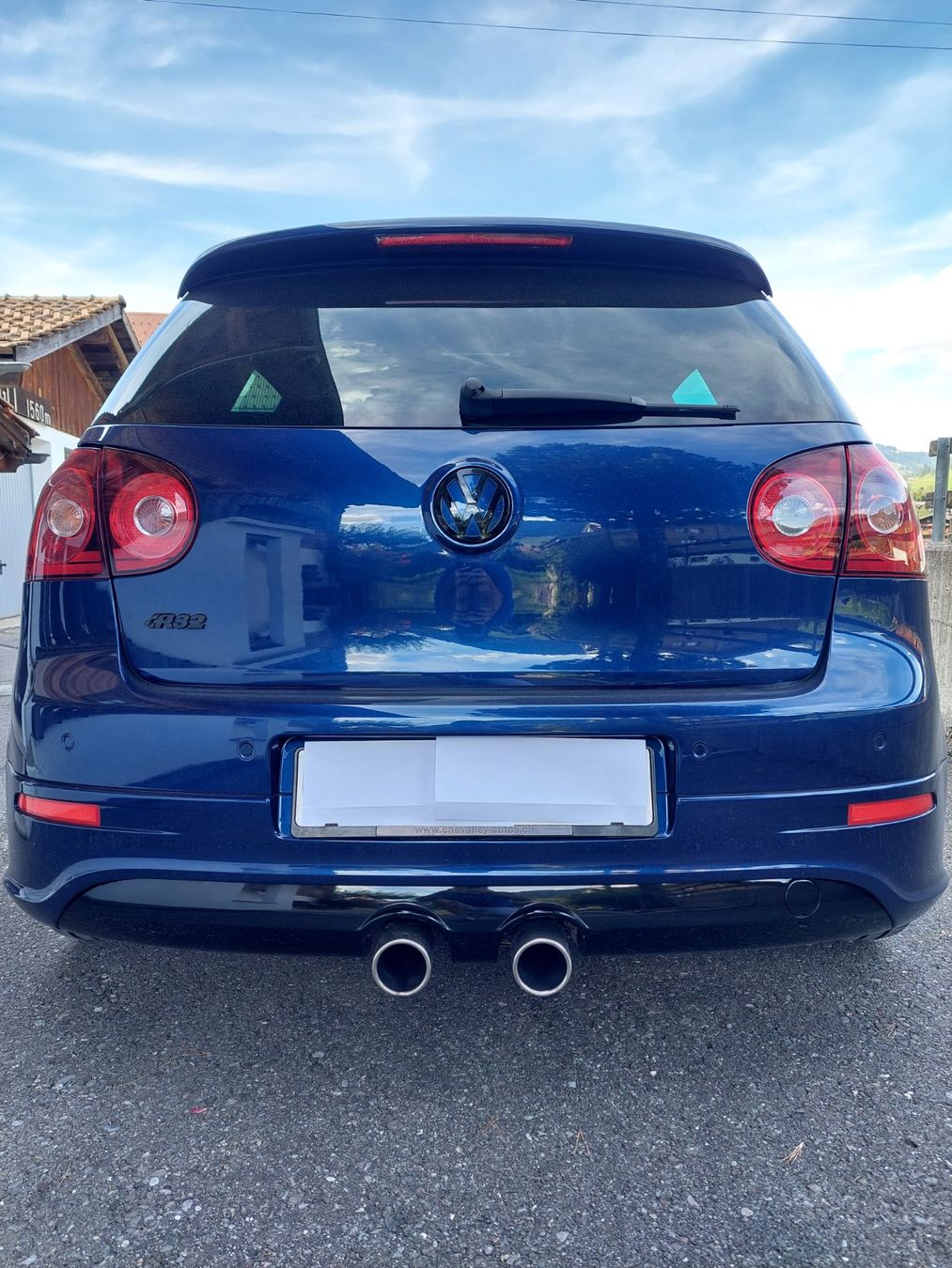 VW Automobili: VW Golf 5 R32 4Motion Original – Usato da Saanen venduto da Luise89 2