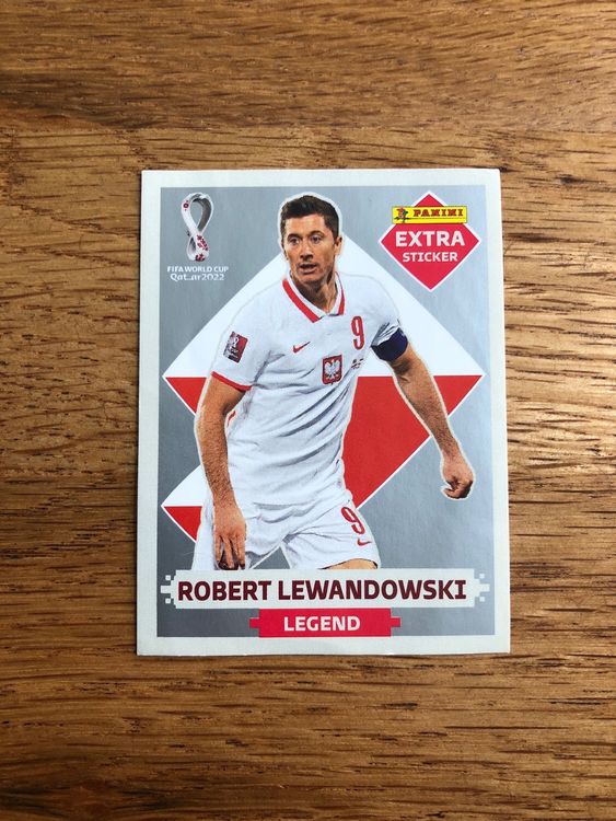 Panini WM 2022 Extra Sticker Robert Lewandowski silber (Neu (gemäss ...