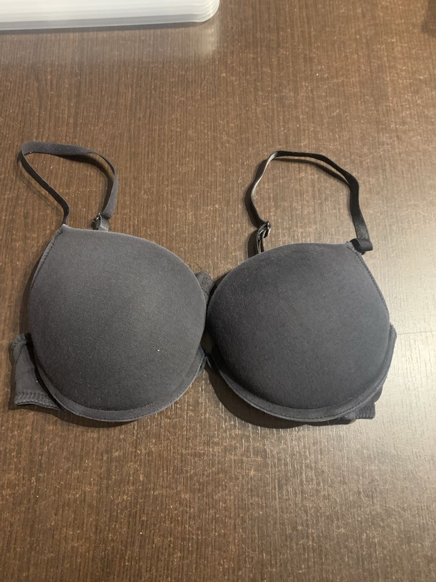 H&M Autres dessous: Soutien-Gorge H&M 80B – D'occasion à Domdidier par qatar1973