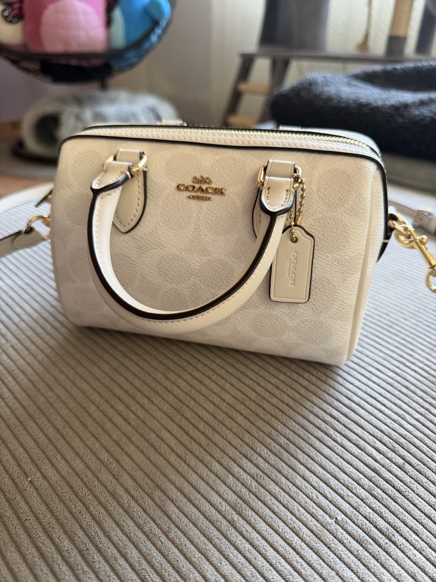 Coach Borse da donna: Coach Mini Rowan Weiss Signature Canvas – Nuovo (secondo la descrizione) da Intschi venduto da sam_t5kc