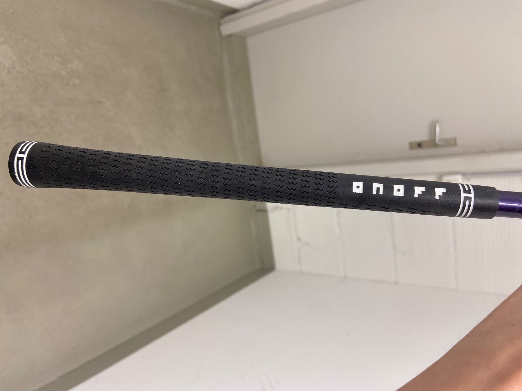 Mazze & Set: OnOff Golf - Wedge A - Deep & Low Gravity - A-Flex - RH – Nuovo (secondo la descrizione) da Frauenfeld venduto da golfdude 5